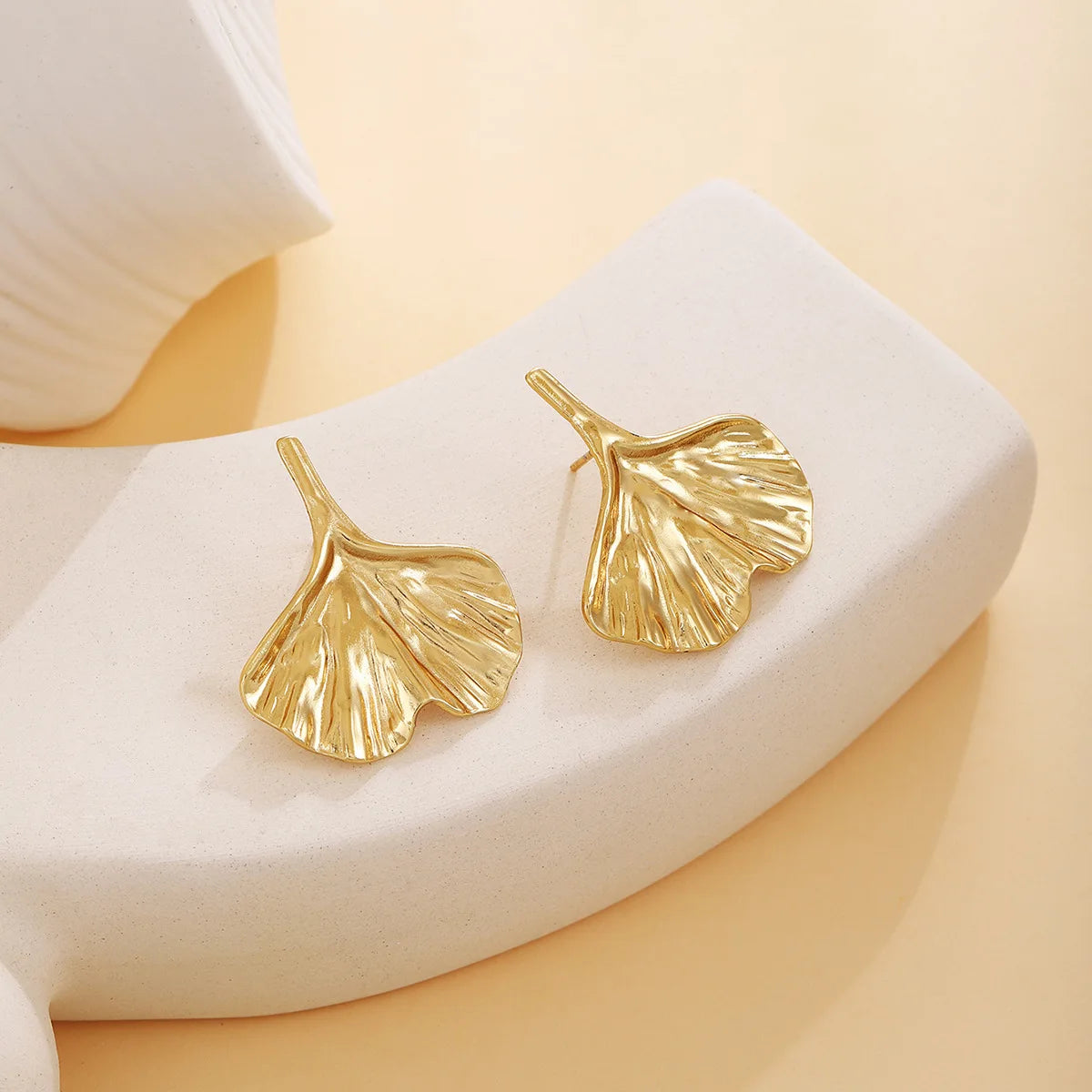 Mixed earrings