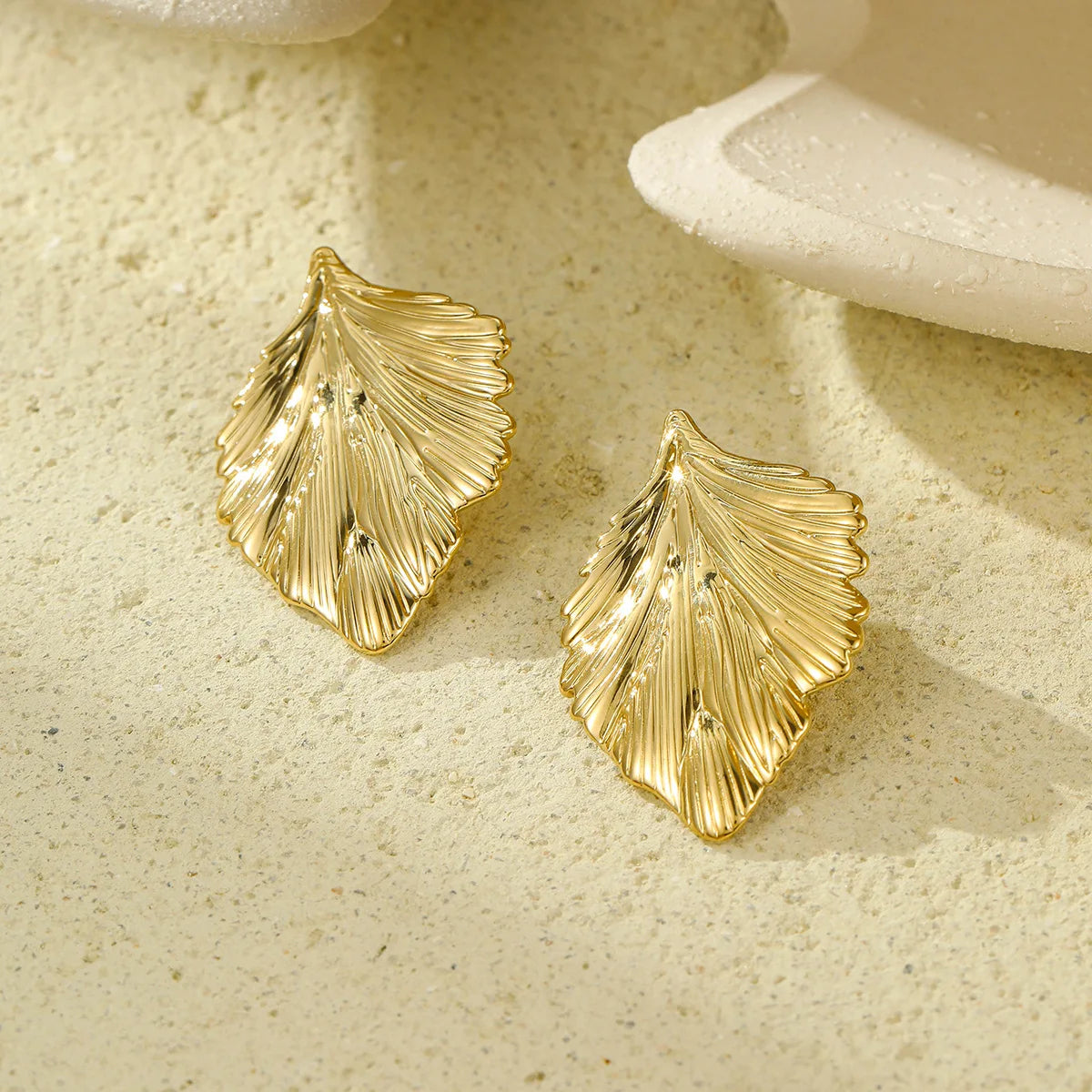 Mixed earrings